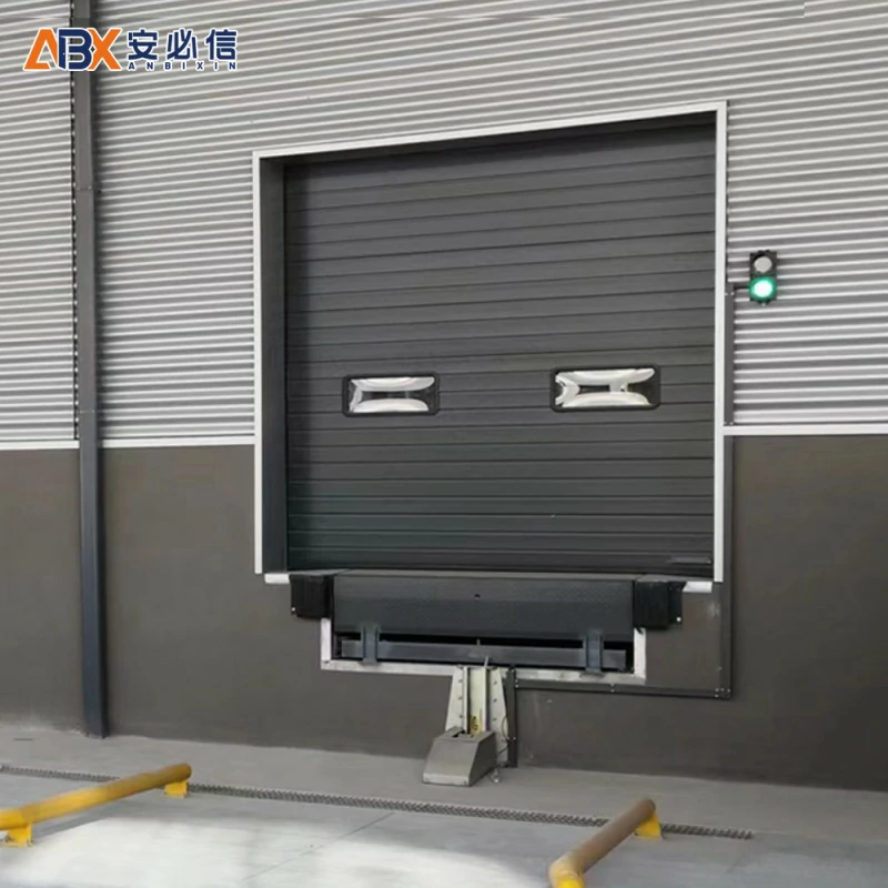 大理白族保温滑升门